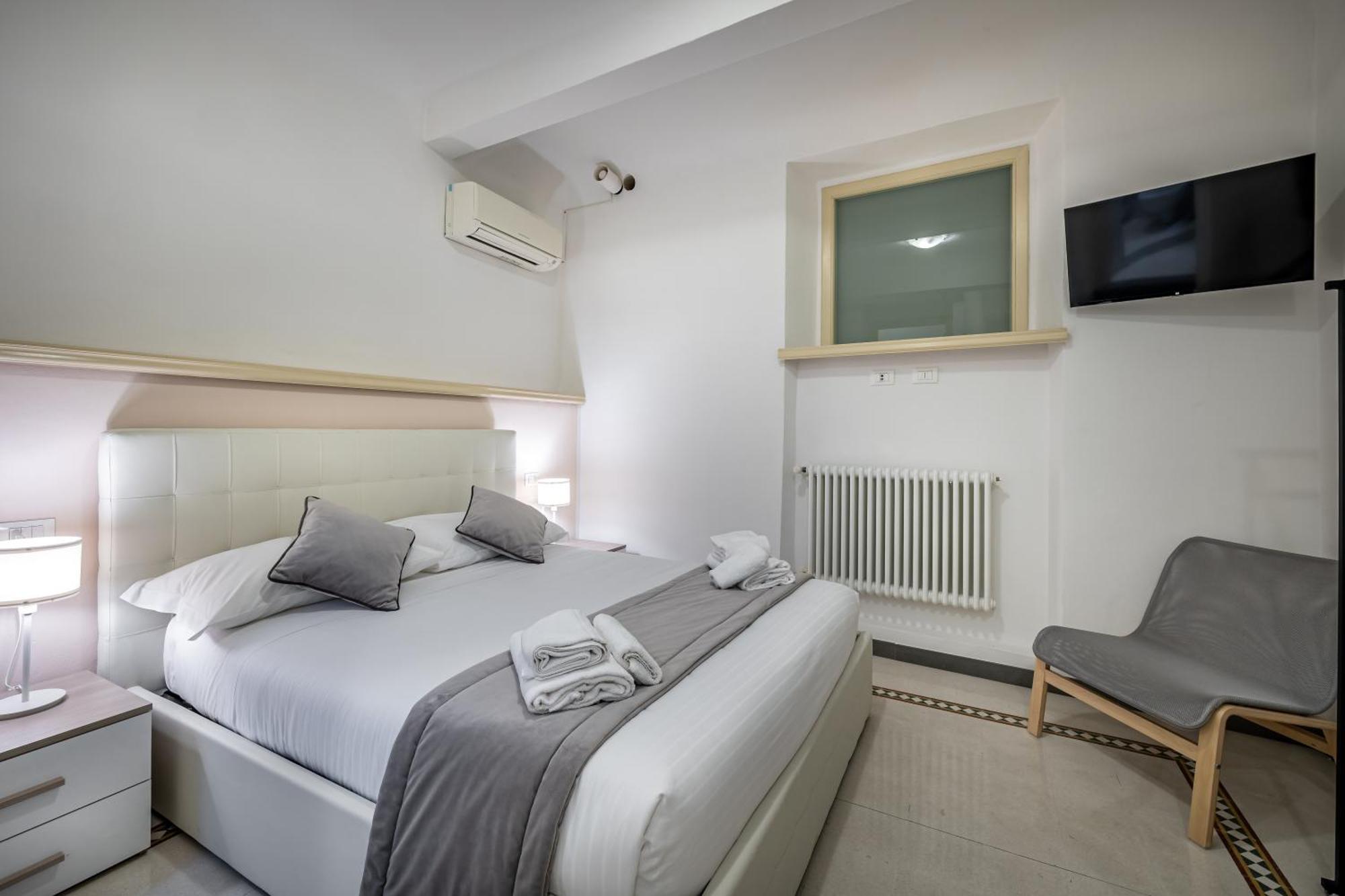Yid Agnolo Three Bedroom In Appartamento Firenze