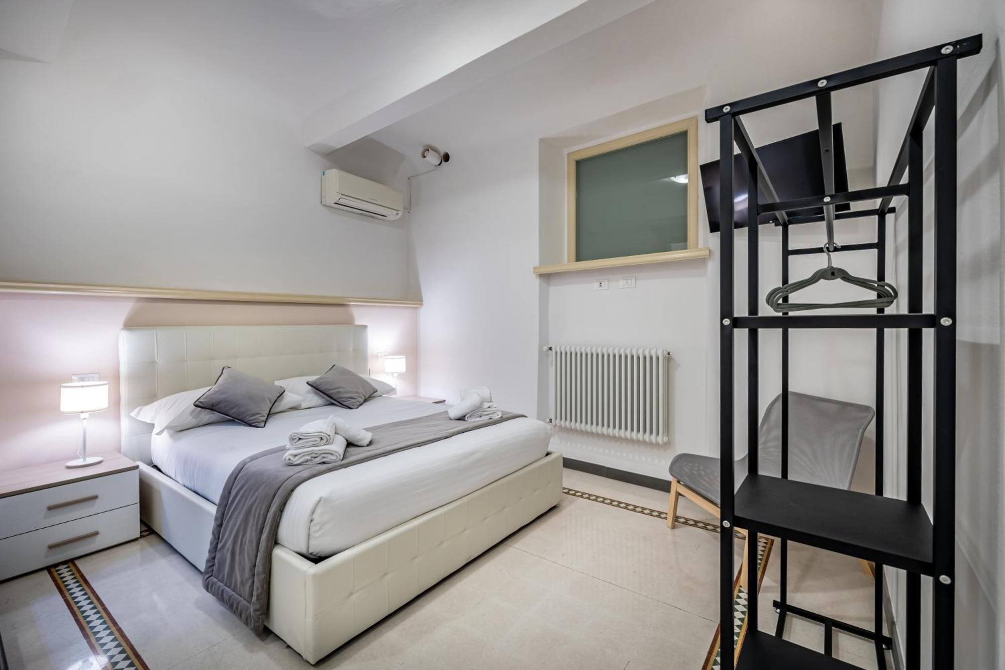Yid Agnolo Three Bedroom In Firenze